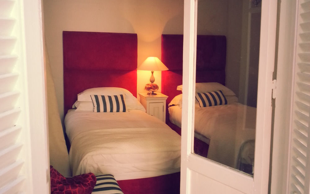 Gilmour Hill Bed & Breakfast Cape Town Exterior foto