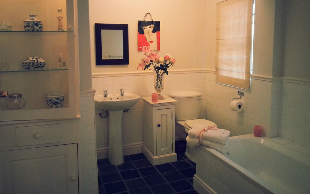 Gilmour Hill Bed & Breakfast Cape Town Exterior foto