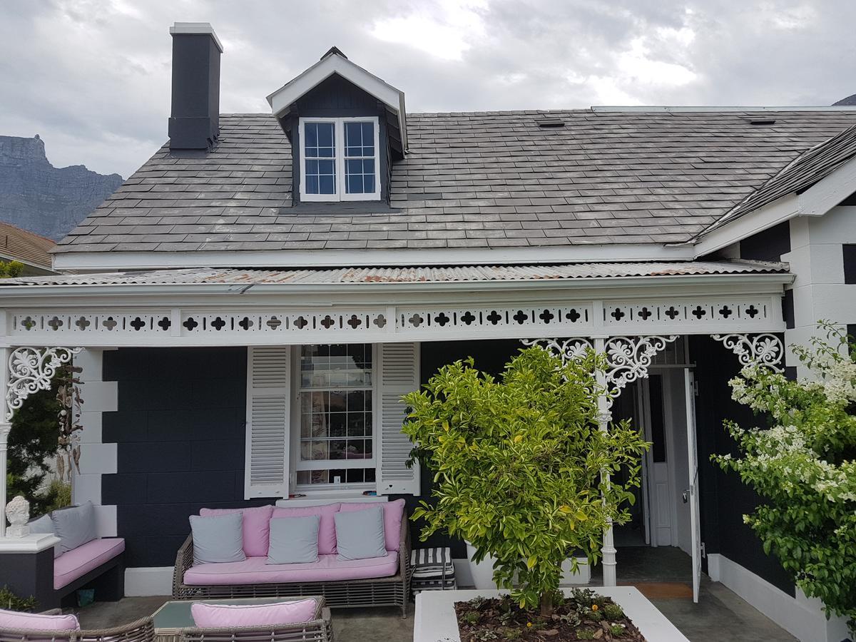 Gilmour Hill Bed & Breakfast Cape Town Exterior foto