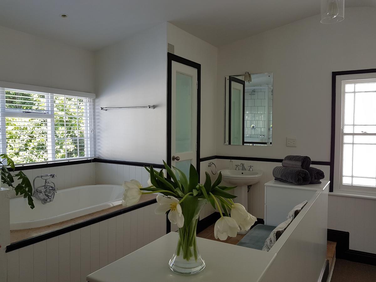 Gilmour Hill Bed & Breakfast Cape Town Exterior foto